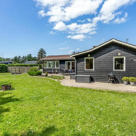 Stunning In With Kitchen * Slagelse