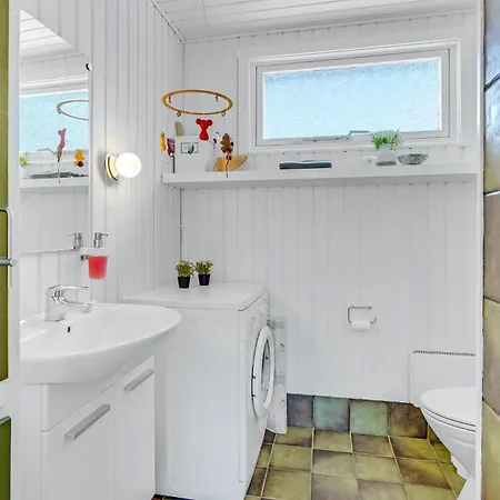 Semesterbostad Stunning In With Kitchen Slagelse